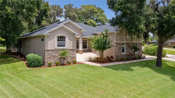 6330 ASHLEY DR, Lakeland, FL 33813
