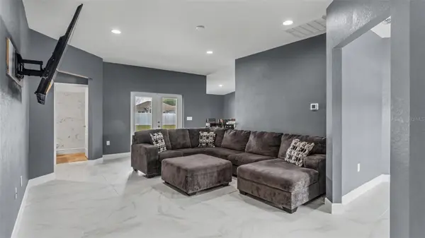 2048 WINDING RIVER CV, Bartow, FL 33830