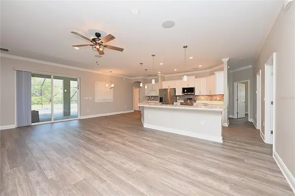 299 TRAVELERS CREEK DR, Auburndale, FL 33823