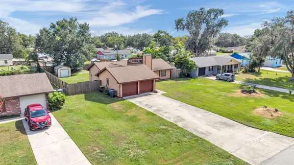 2236 COUNTRY LOOP N, Lakeland, FL 33811