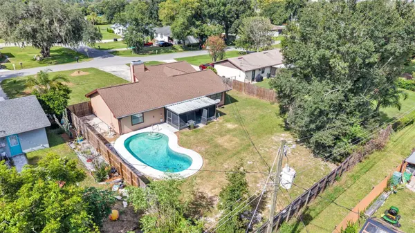 2236 COUNTRY LOOP N, Lakeland, FL 33811