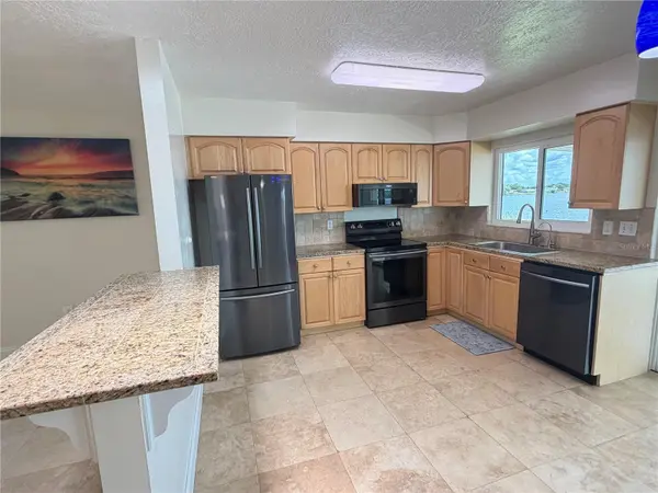 679 LAKE DEXTER CIR, Winter Haven, FL 33884