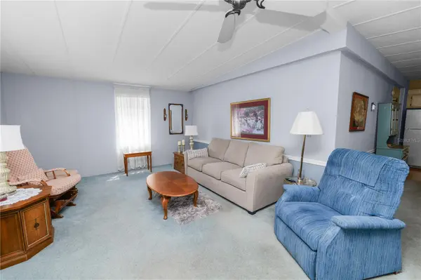 1008 ELIZABETH LN, Lakeland, FL 33809