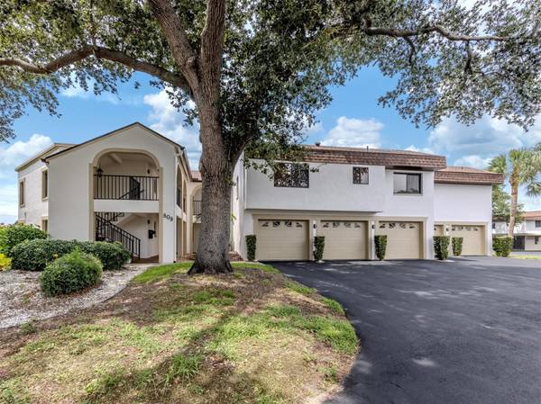 808 CAPRI ISLES BLVD #111, Venice, FL 34292