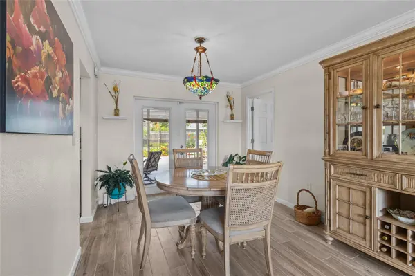 6640 WATERFORD LN, Sarasota, FL 34238
