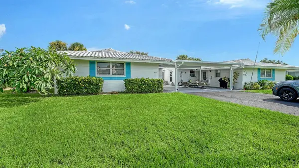 1523 LAKESIDE DR #15, Venice, FL 34293