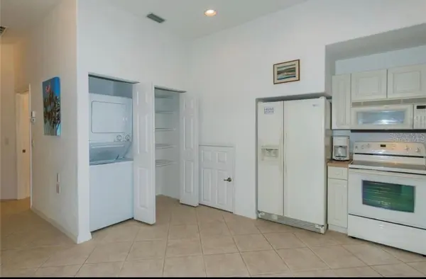 1604 TRIANO CIR #1604, Venice, FL 34292