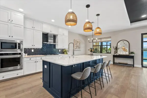 12801 MORNING MIST PL, Venice, FL 34293