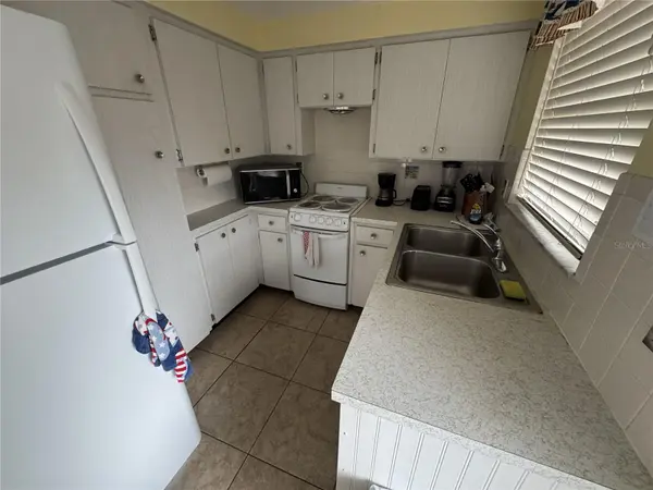 40 W COWLES ST #B, Englewood, FL 34223