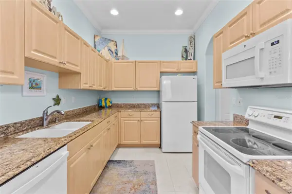 1202 AUBURN COVE CIR, Venice, FL 34292