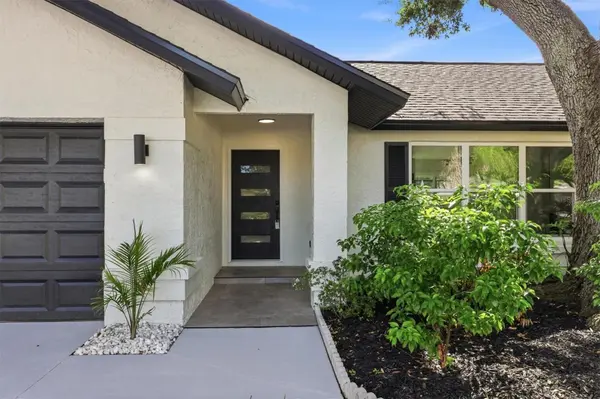 6909 9TH CT E, Sarasota, FL 34243