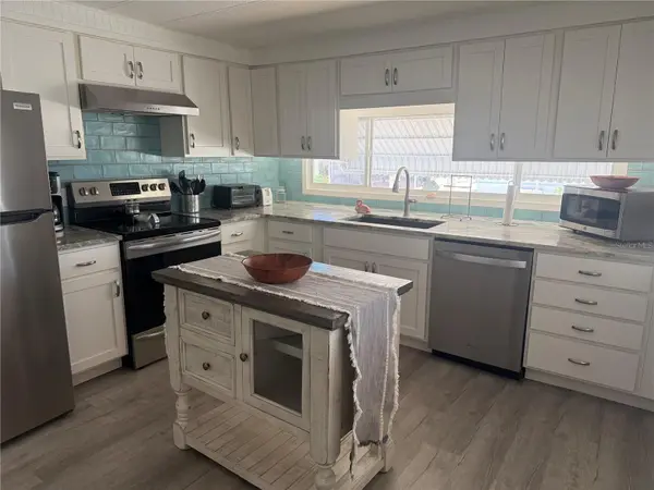 5710 ORANGE BLOSSOM RD, Venice, FL 34293