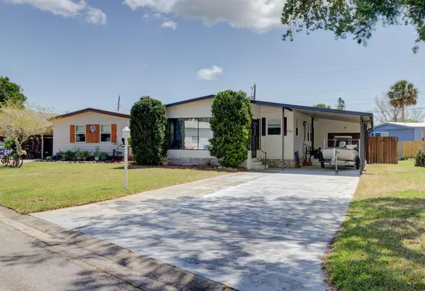 130 PINE ST, Edgewater, FL 32141