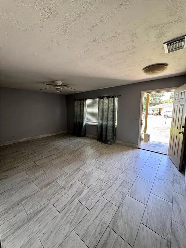 920 BOULDER DR, South Daytona, FL 32119