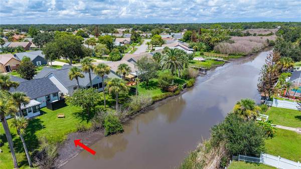 762 PINE SHORES CIR, New Smyrna Beach, FL 32168