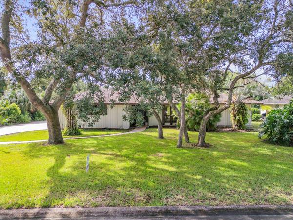 530 CLUB HOUSE BLVD, New Smyrna Beach, FL 32168