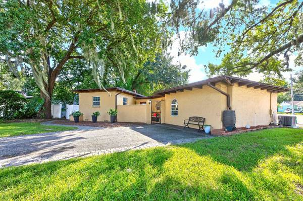 1835 OAK LN, Orlando, FL 32803