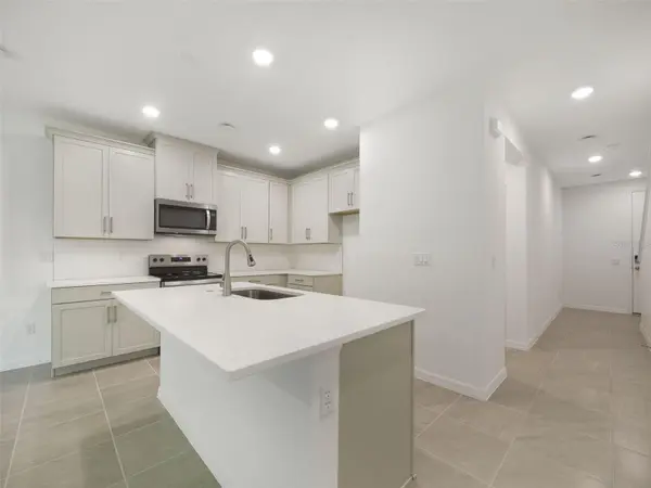 1649 GREENLEAF WOOD CV, Oviedo, FL 32765