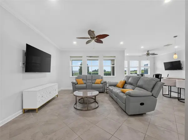 8813 BETH PAGE LN, Davenport, FL 33896