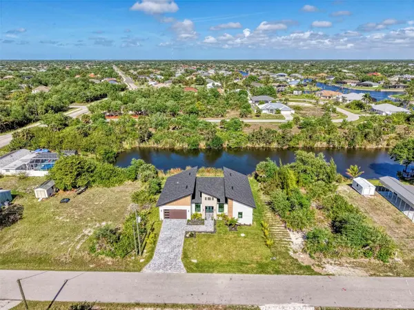 9468 ATTICA CIR, Port Charlotte, FL 33981