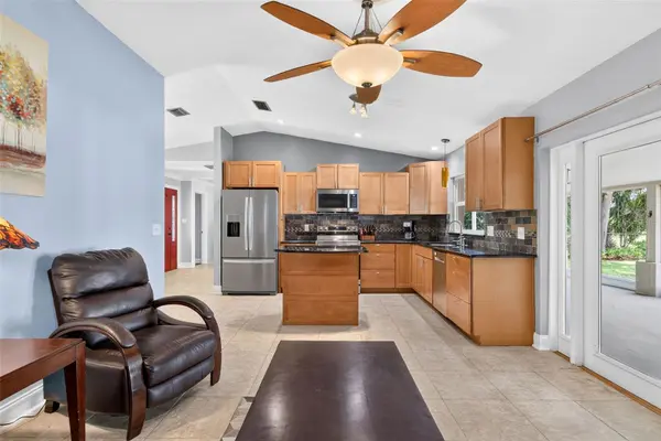 943 FAIRWAY DR, Winter Park, FL 32792