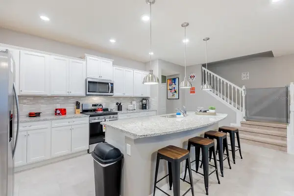 7581 OAK SPRING LN, Davenport, FL 33837