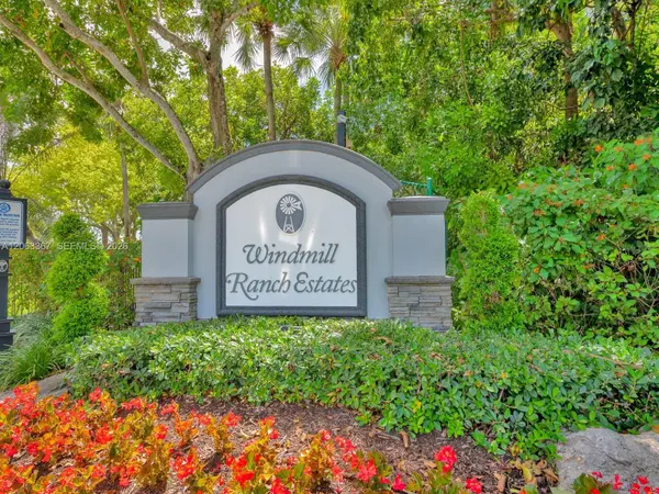 2710 WALKERS WAY, Weston, FL 33331