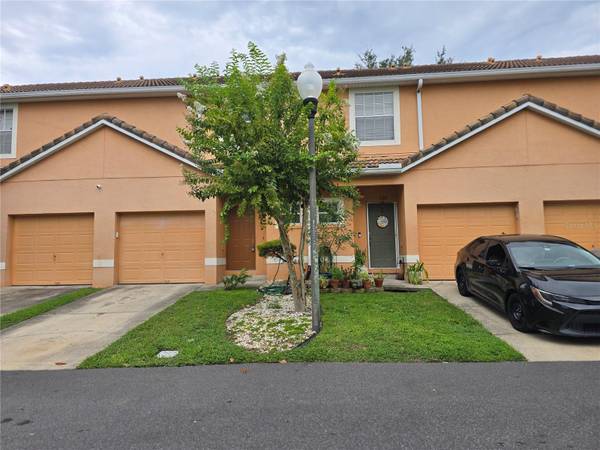 1124 N FAIRWAY DR, Apopka, FL 32712