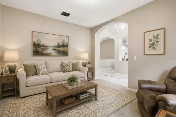 119 WINDING OAKS LN, Oviedo, FL 32765