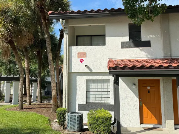 10316 TURKEY LAKE RD #111 (A-07), Orlando, FL 32819