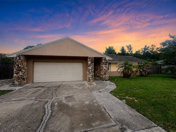 304 SHADOW OAK DR, Casselberry, FL 32707