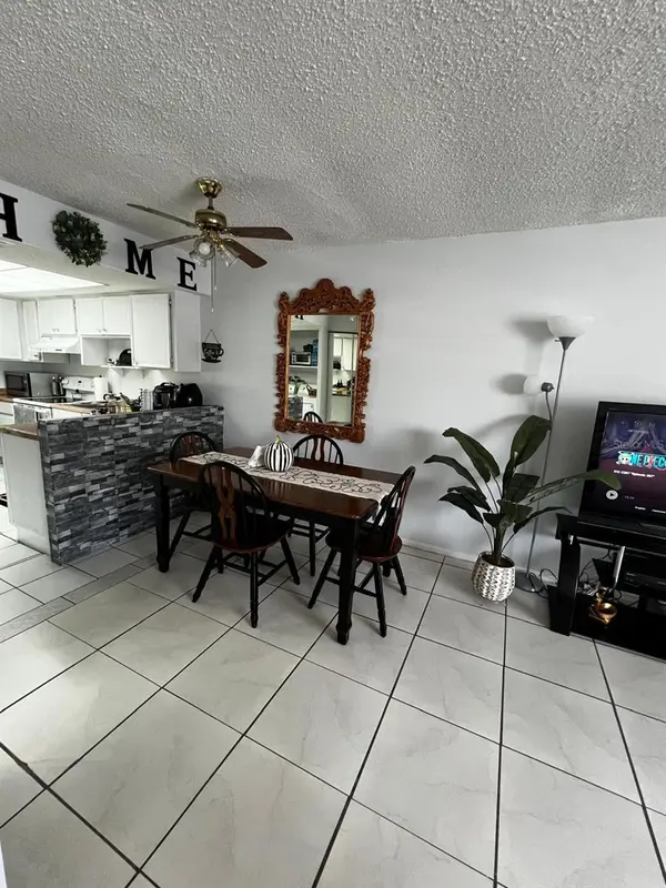 26 LAS PALMAS WAY #1, Kissimmee, FL 34743