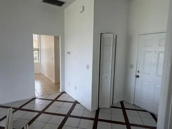 4633 HAZELGROVE DR, Orlando, FL 32818