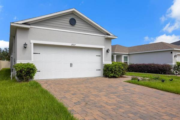 2927 SANCTUARY DR, Clermont, FL 34714