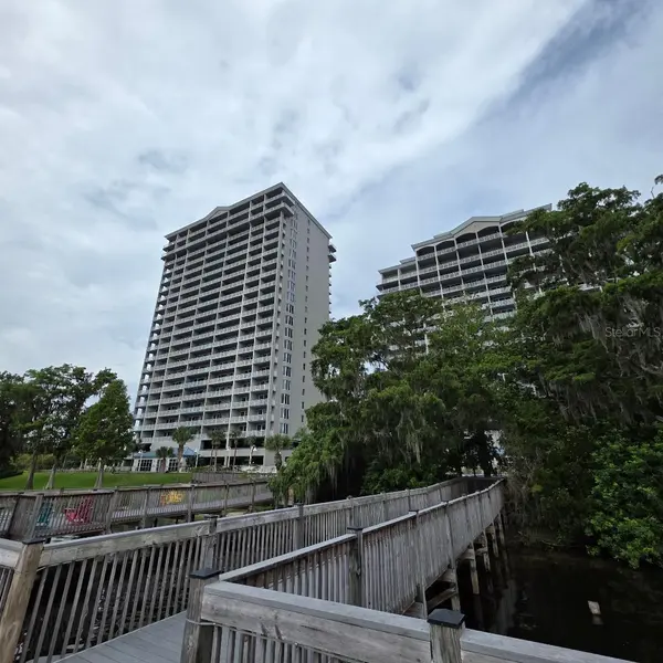 13415 BLUE HERON BEACH DR #609, Orlando, FL 32821