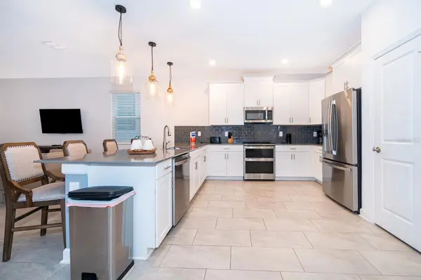 9056 SOMMERSET HILLS DR, Davenport, FL 33896