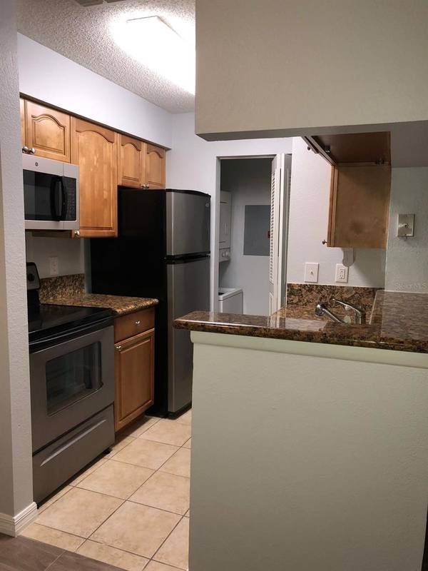 224 AFTON SQ #304, Altamonte Springs, FL 32714