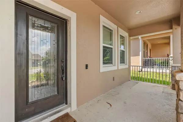 1142 GRAND HILLTOP DR, Apopka, FL 32703
