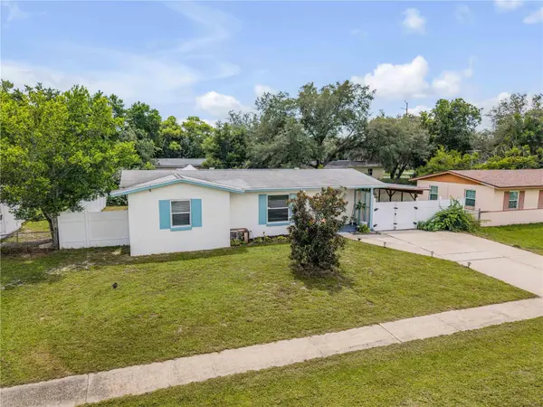 2417 ADAMS AVE, Deltona, FL 32738