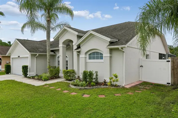 9334 PONTIAC DR, Tampa, FL 33626