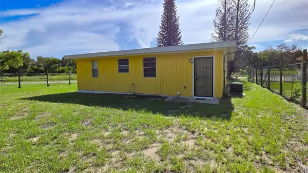 3788 W RAILROAD AVE, Cocoa, FL 32926