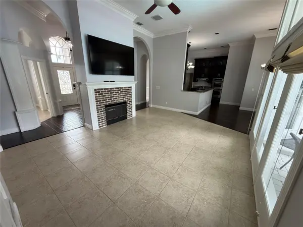 325 LESLIE LN, Lake Mary, FL 32746