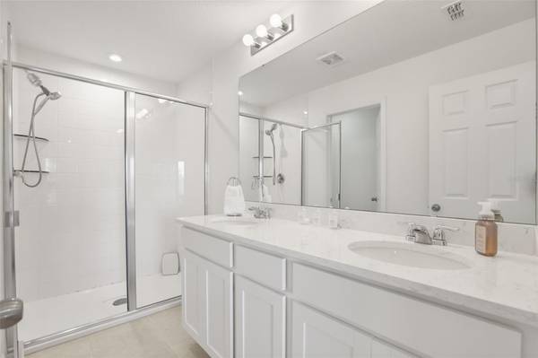 10245 HIGHLINE CREST ST, Orlando, FL 32832