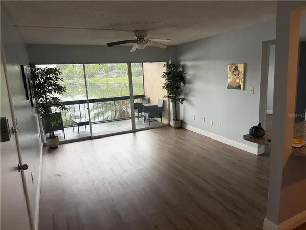 620 ORANGE DR #227, Altamonte Springs, FL 32701