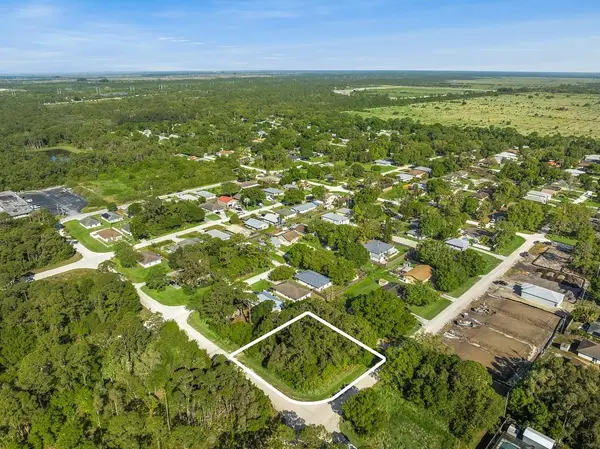 2115 86TH DR, Vero Beach, FL 32966