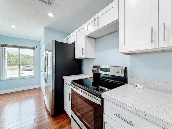 2260 GRENWICH AVE #2260, Orlando, FL 32817