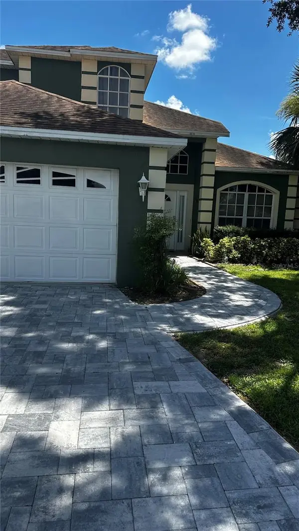 8051 WHITE CRANE CT, Kissimmee, FL 34747