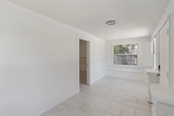 1743 YALE ST S, St Petersburg, FL 33712
