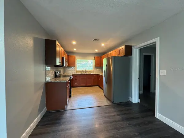 2125 CARLTON DR, Orlando, FL 32806
