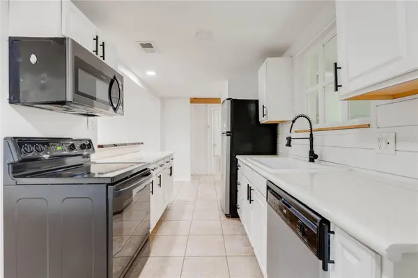 4181 CHESTNUT DR, Mount Dora, FL 32757